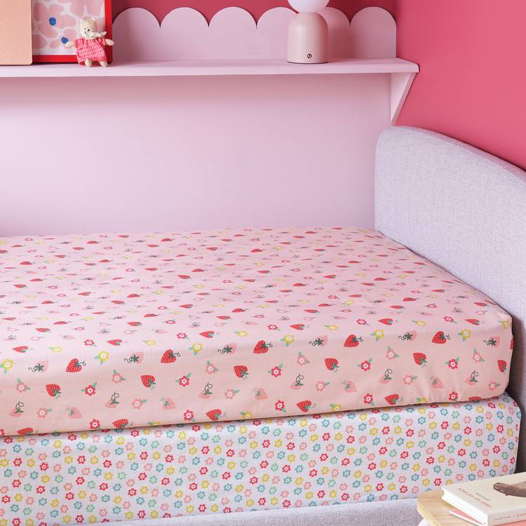 Argos Home twin pack toddler fitted sheets strawberry floral UK version
