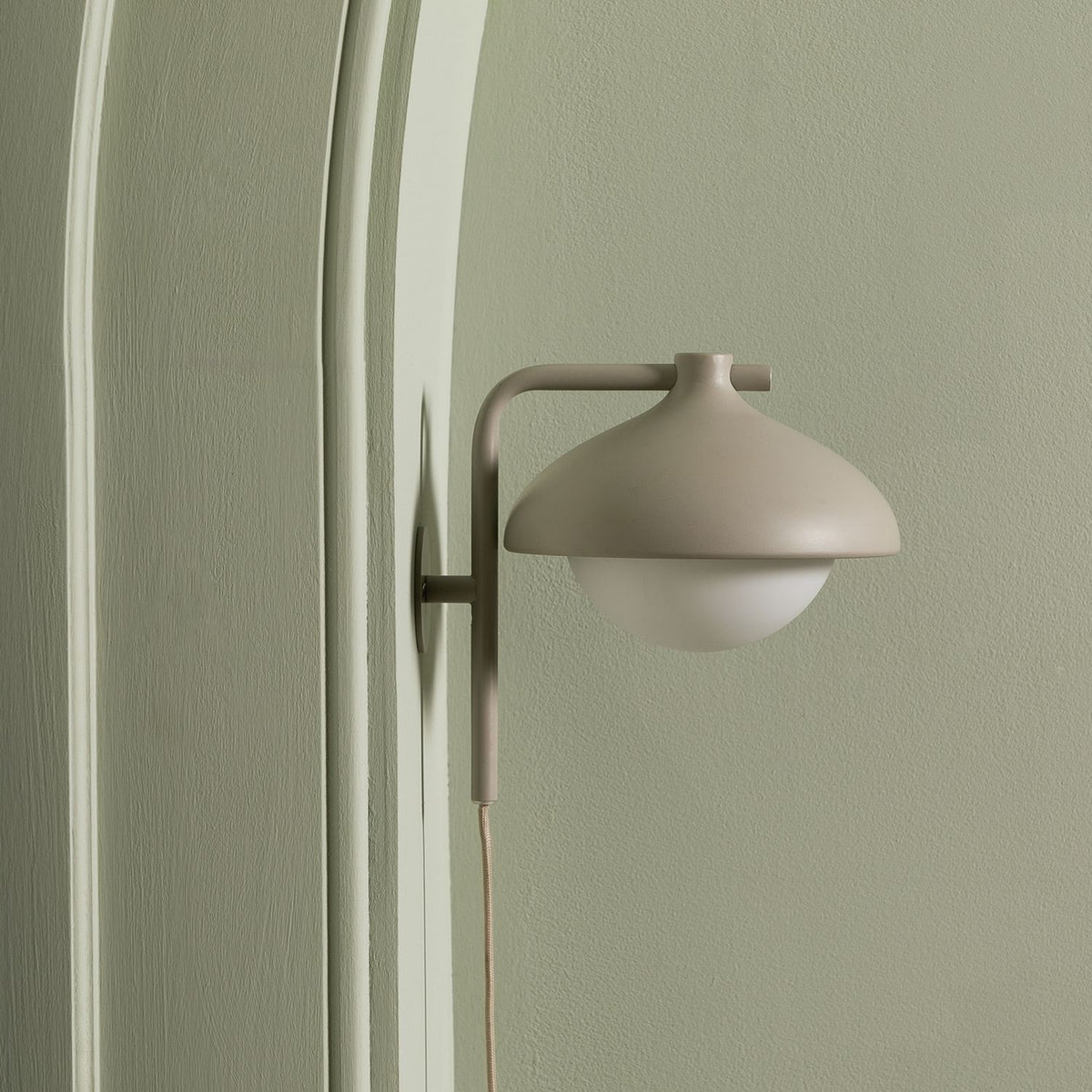 Habitat Acorn wall light latte - British product