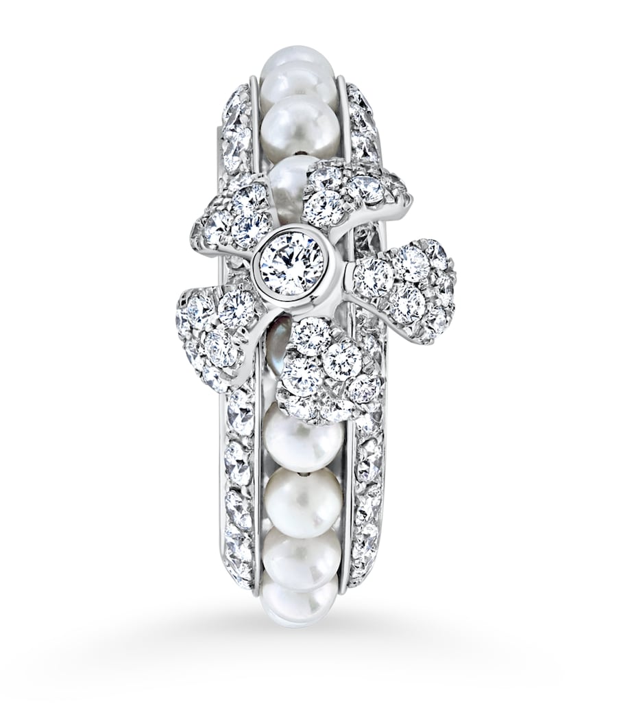David Morris white gold diamond and pearl rose ring - British product