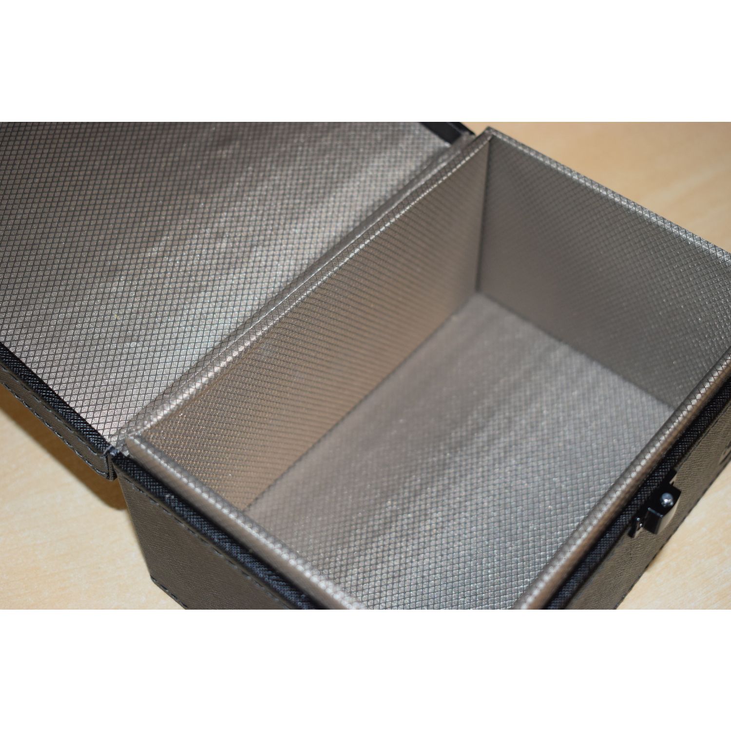 Yale RFID signal blocking box black 12cm - British product