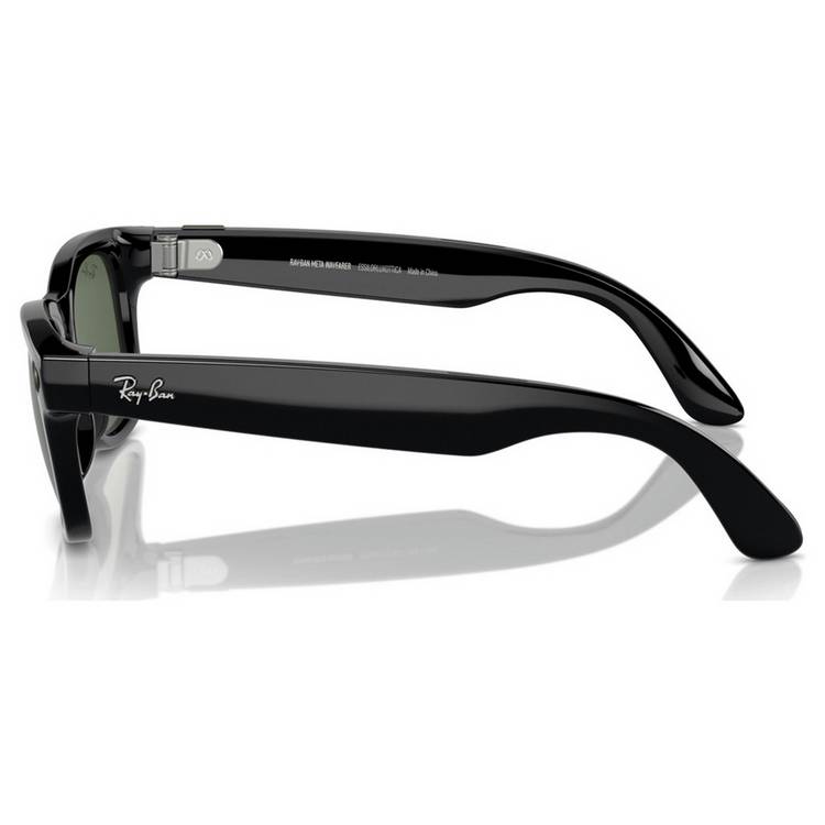 Ray-Ban Meta Wayfarer smart glasses shiny black (British brand)