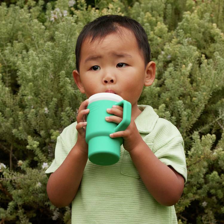 Infantino My 1st Tumbler Alpine silicone straw cup (British brand)