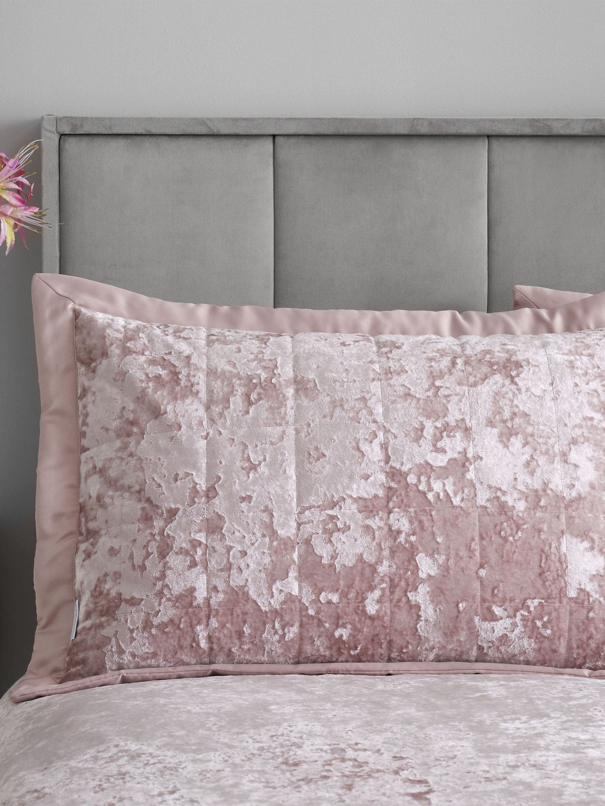 Catherine Lansfield pink crushed velvet pillow shams set of 2 - British product