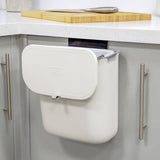 Black+Decker 7.6L white cupboard bin - British product