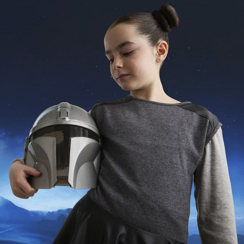 Hasbro Star Wars Mandalorian electronic mask with sound effects (British brand)