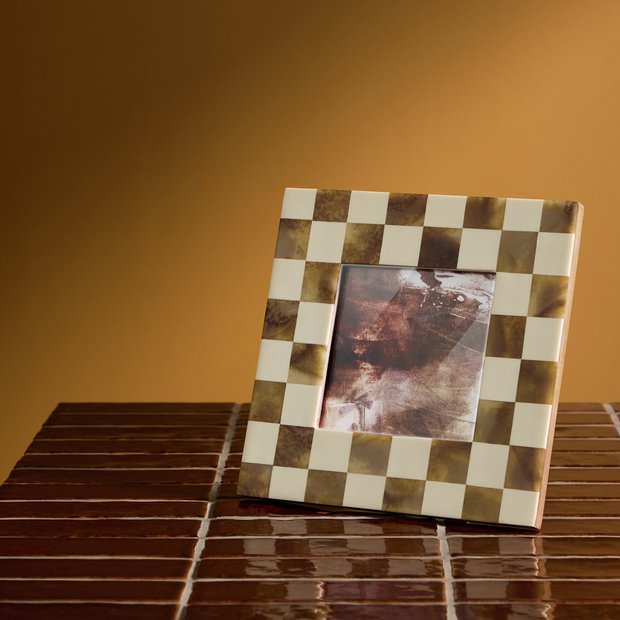 Habitat checkered resin picture frame 5x5 inches, imported from the UK