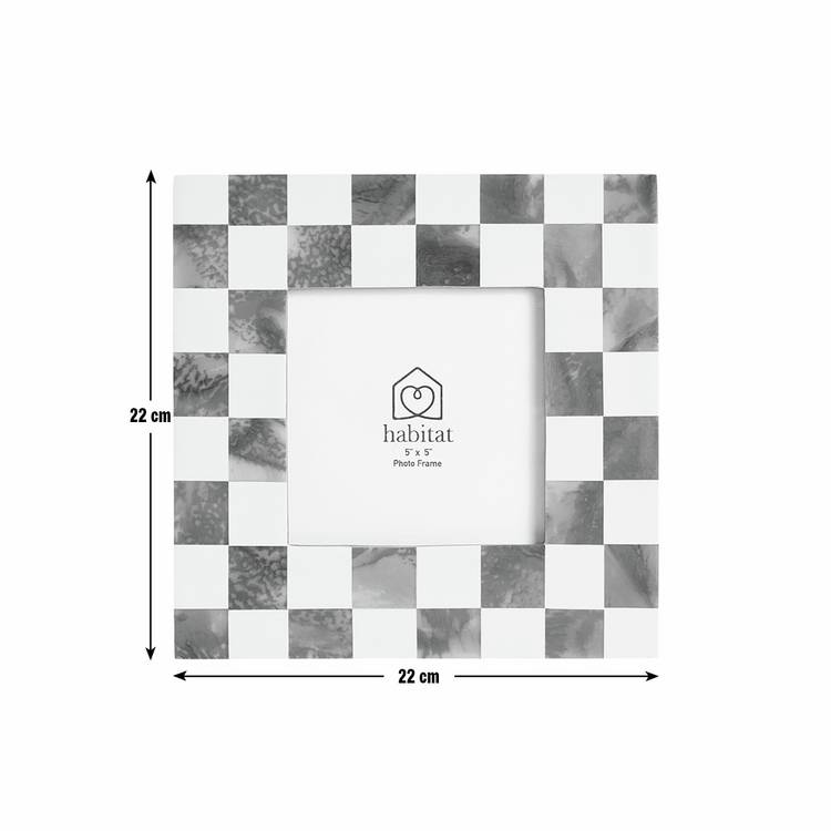 Habitat checkered resin picture frame 5x5 inches, imported from the UK
