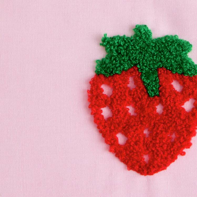 Argos Home kids strawberry pink tufted bedding set single, UK version