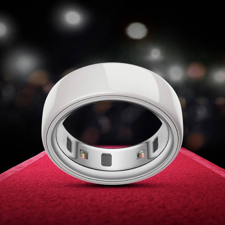 Oura Cloud ceramic smart ring size 4, imported from the UK