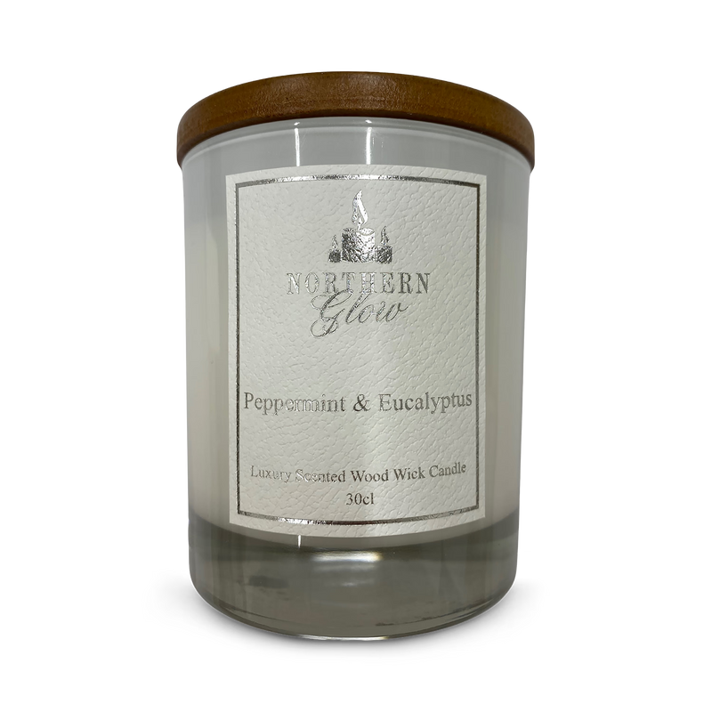 Scented wood wick candle peppermint and eucalyptus 212g, imported from the UK