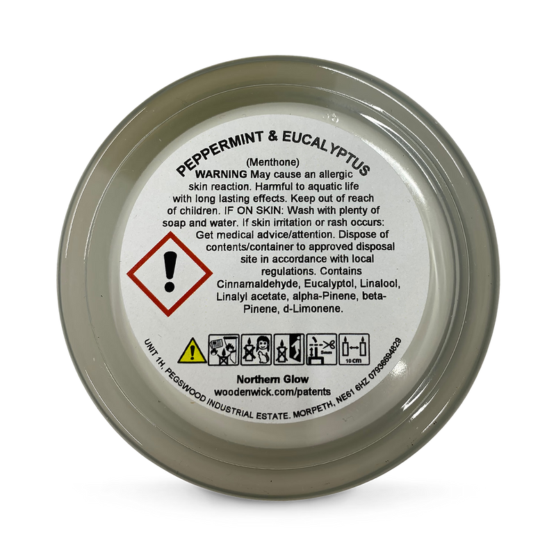 Scented wood wick candle peppermint and eucalyptus 212g, imported from the UK
