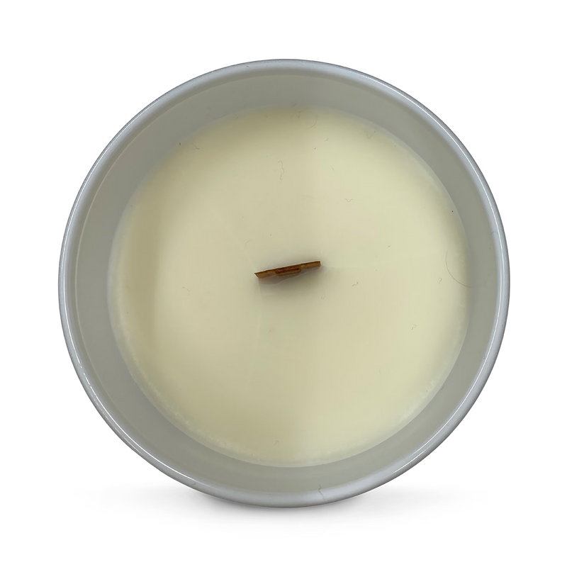 Scented wood wick candle peppermint and eucalyptus 212g, imported from the UK