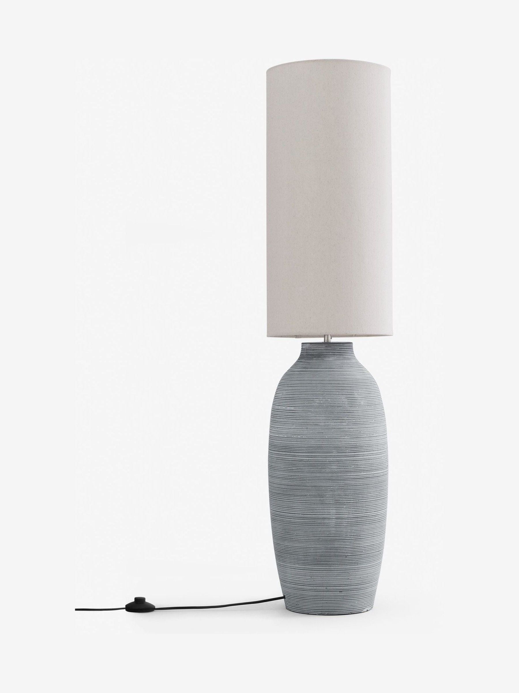 Fairford floor lamp with concrete base and fabric shade - British product