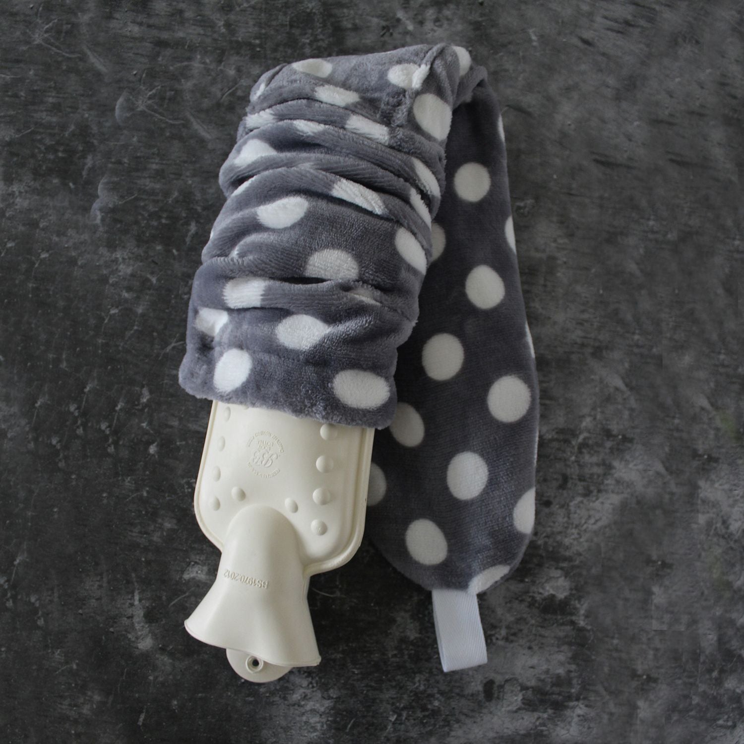 YUYU body hot water bottle in grey polka - British product