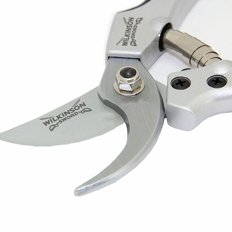 Wilkinson Sword Deluxe Bypass Pruner, imported from the UK