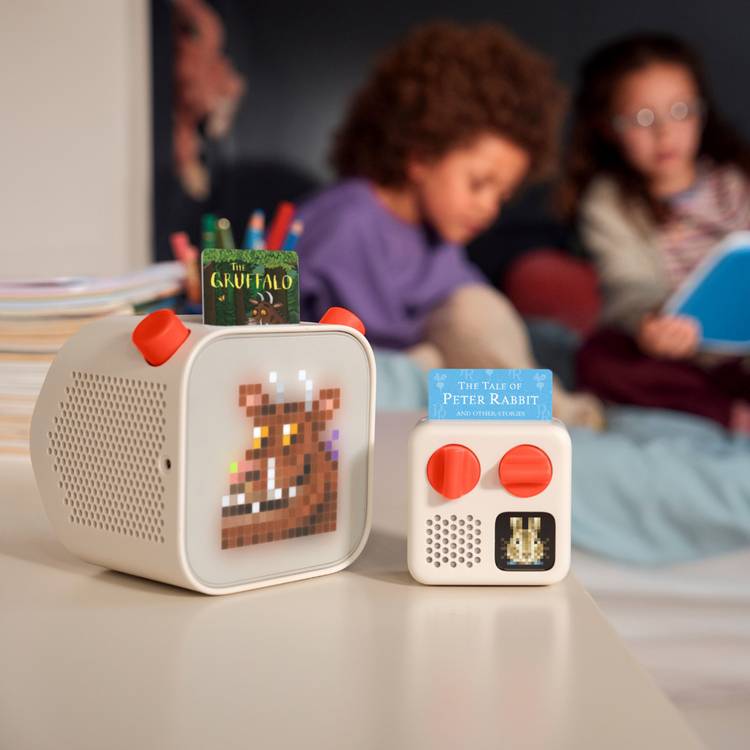 Yoto Paddington audio card screen-free story (British brand)
