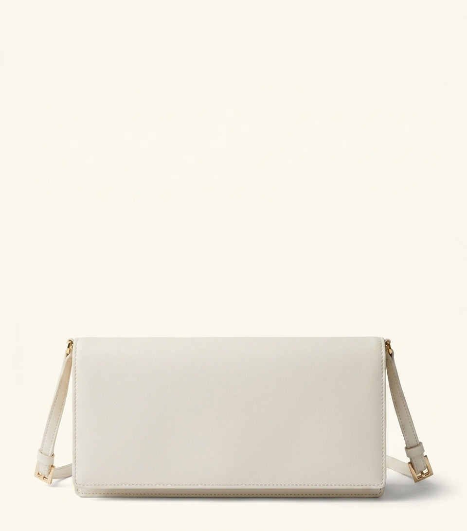 Prada Mini-Schultertasche aus Satin mit verstellbarem Trageriemen, UK-Version