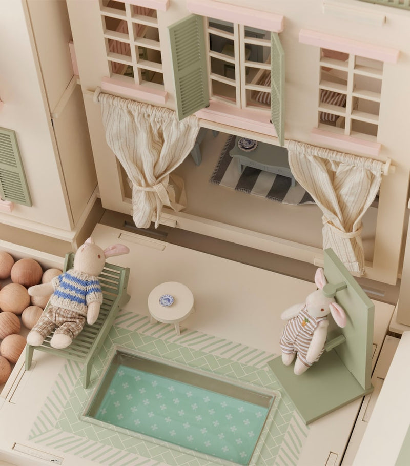 Little Forest Animals Palm Beach dollhouse 91cm (British brand)