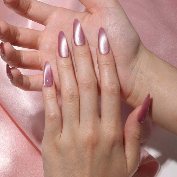 Bluesky cat eye gel polish Rose Whisper 10ml, imported from the UK