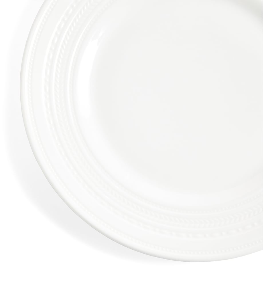 Wedgwood Intaglio plate 20cm (British brand)