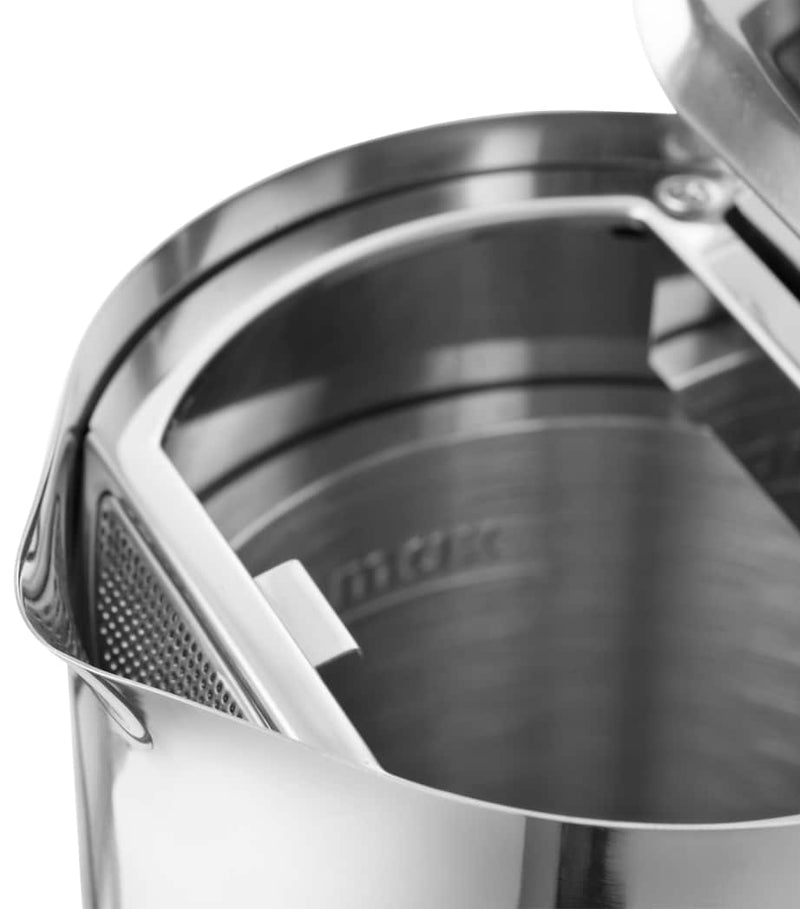 AARKE stainless steel kettle - British product