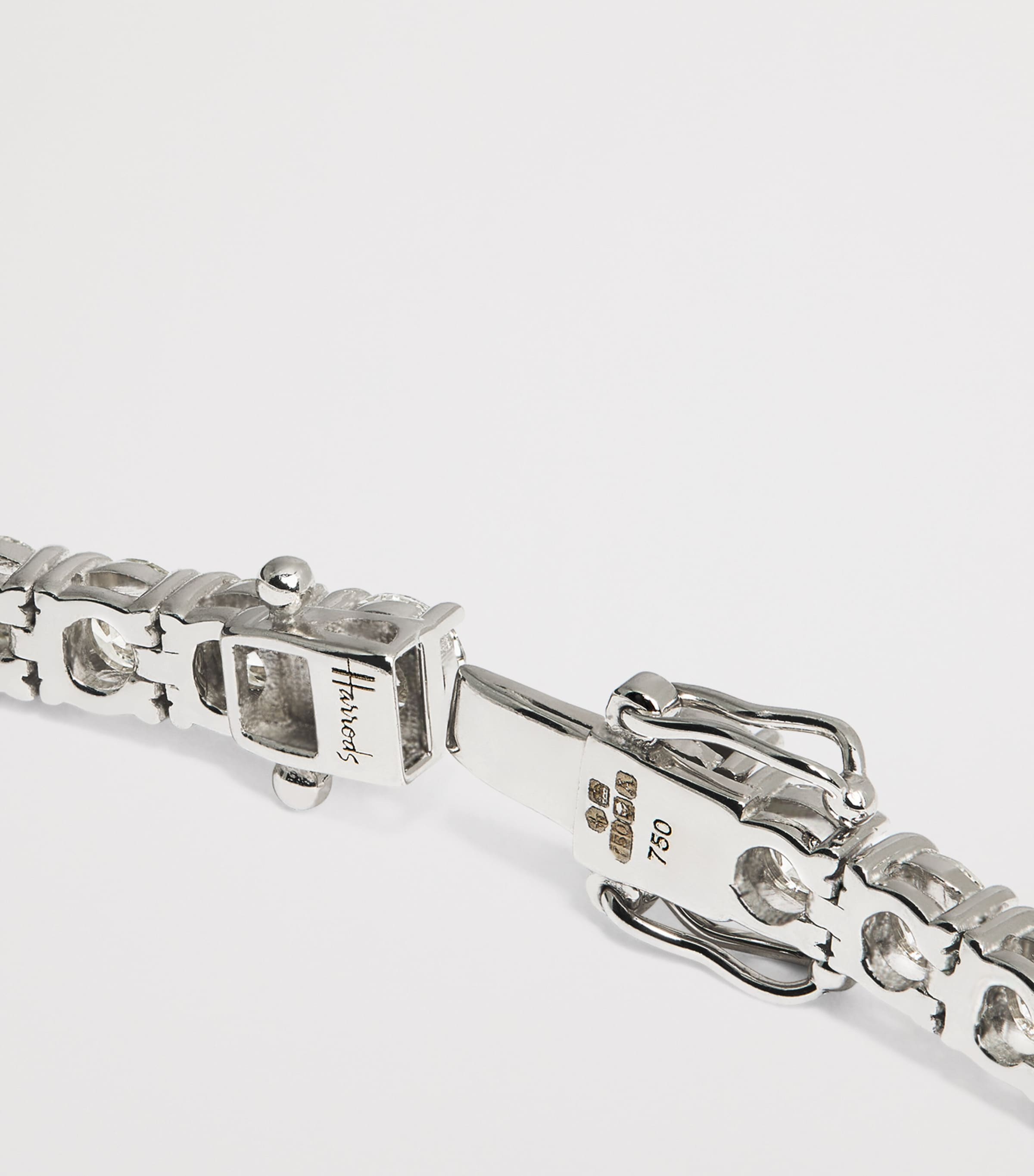 Harrods white gold diamond tennis bracelet 8.00ct, imported from the UK