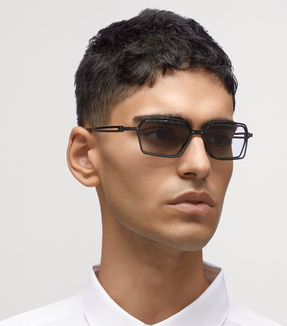 Kuboraum Metal Mask H15 sunglasses, imported from the UK