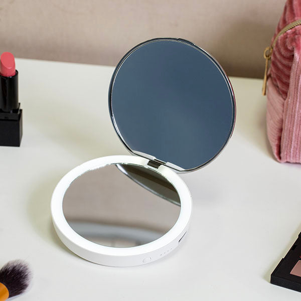 STYLPRO Flip ‘n’ Charge Power Bank Compact LED Mirror