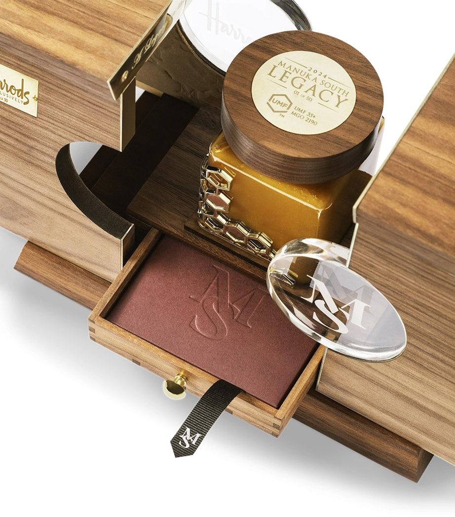 Manuka South Limited Reserve UMF 35+ MGO2190 Manuka Honey 250g, imported from the UK