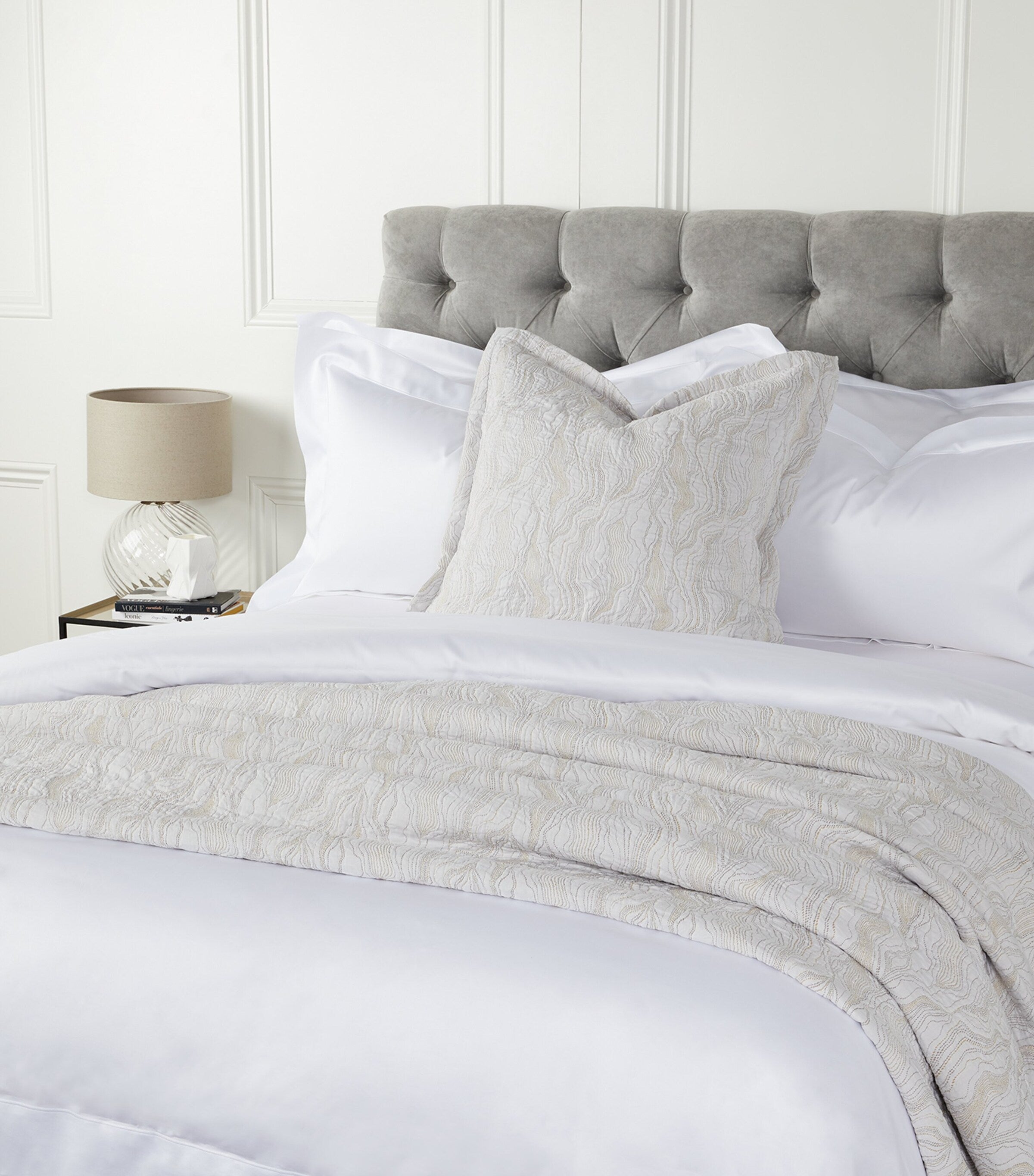 Celso De Lemos Bourdon Super King Duvet Cover 260cm x 220cm - British product