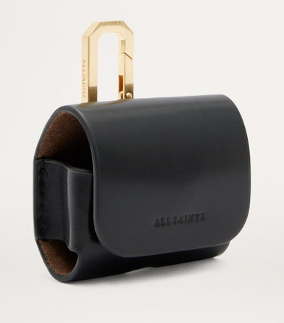 AirPods-etui i kalveskinn med gullfarget karabinkrok og trykknappfeste