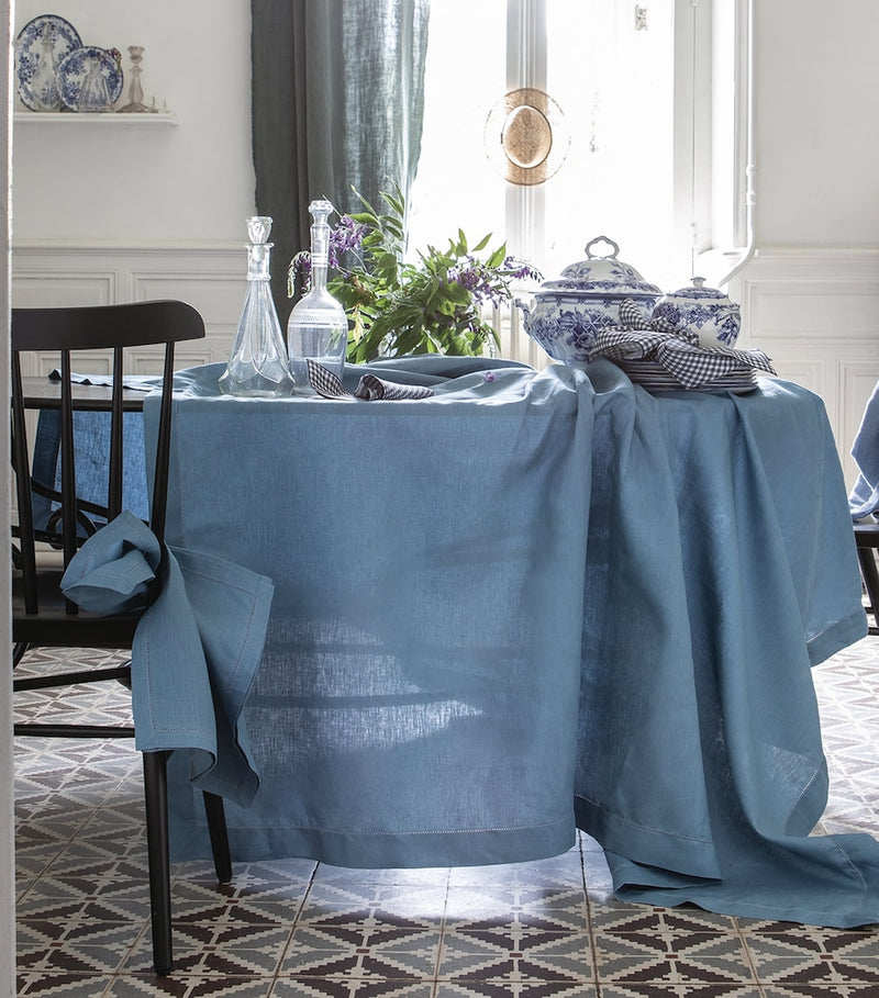 Alexandre Turpault Florence linen tablecloth 170cm square - British product