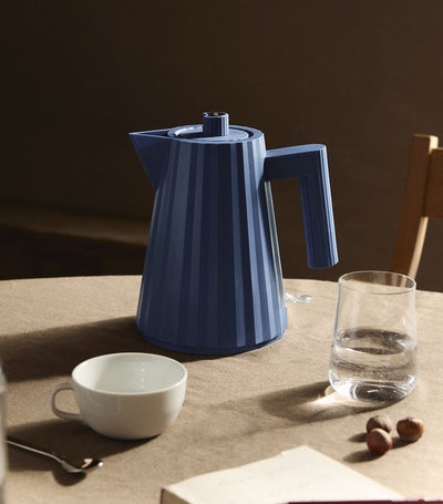 Harrods Minimalist Ribbed Design Thermoplastic Resin Kettle 1L- Buy online at McGrocer