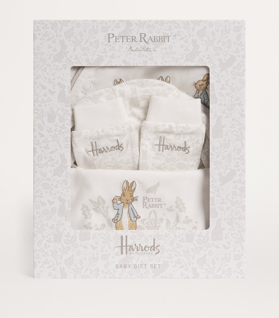 Harrods baby gift set Peter Rabbit 0-9 months, UK version