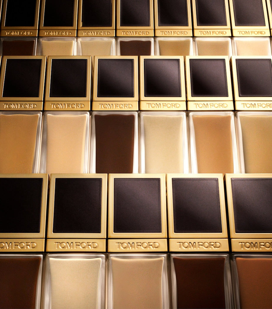 TOM FORD Architecture Radiance Hydrating Foundation (British brand)