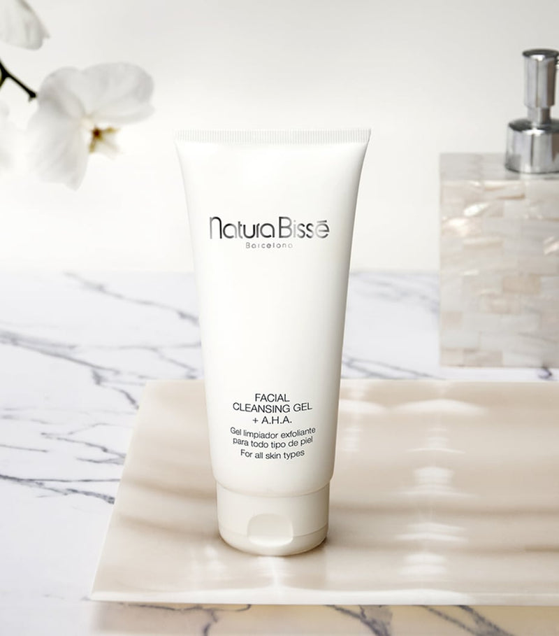 Natura Bissé facial cleansing gel with AHA 200ml, imported from the UK