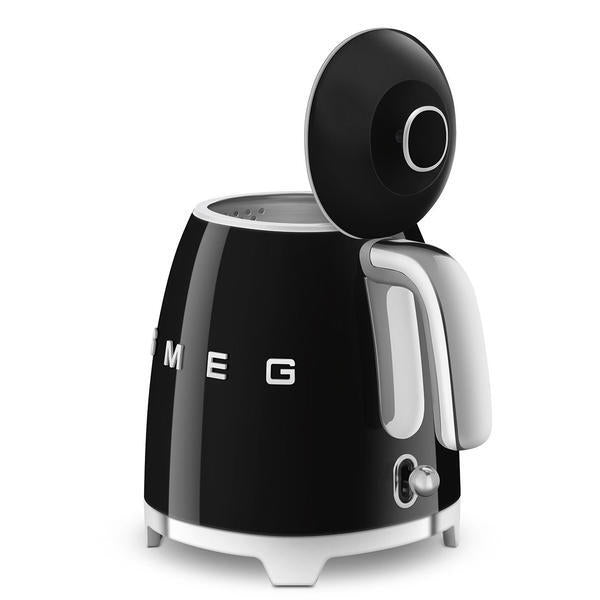غلاية Smeg KLF05 Mini سوداء 0.8 لتر، مستوردة من المملكة المتحدة