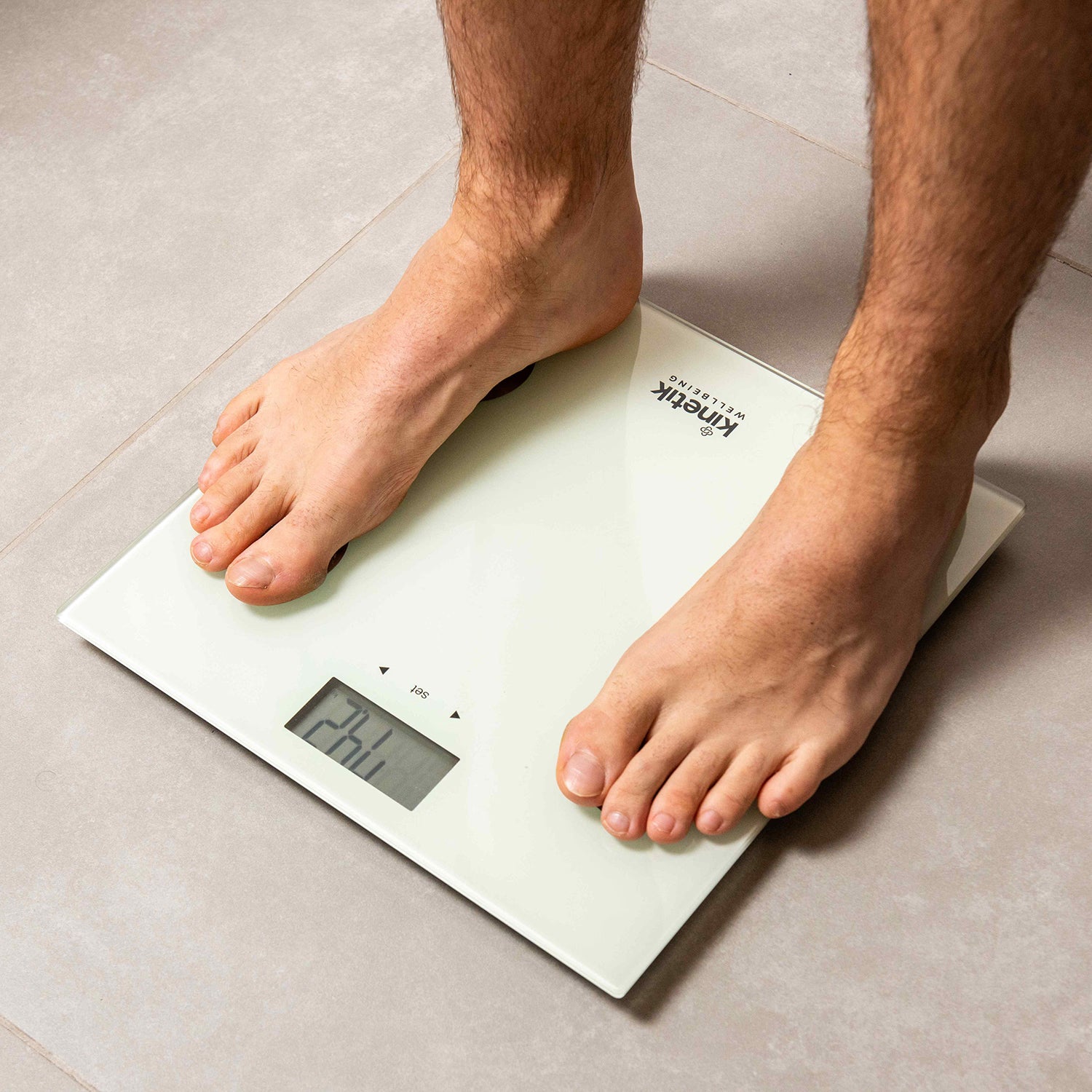 Kinetik body analyser scales digital display - British product