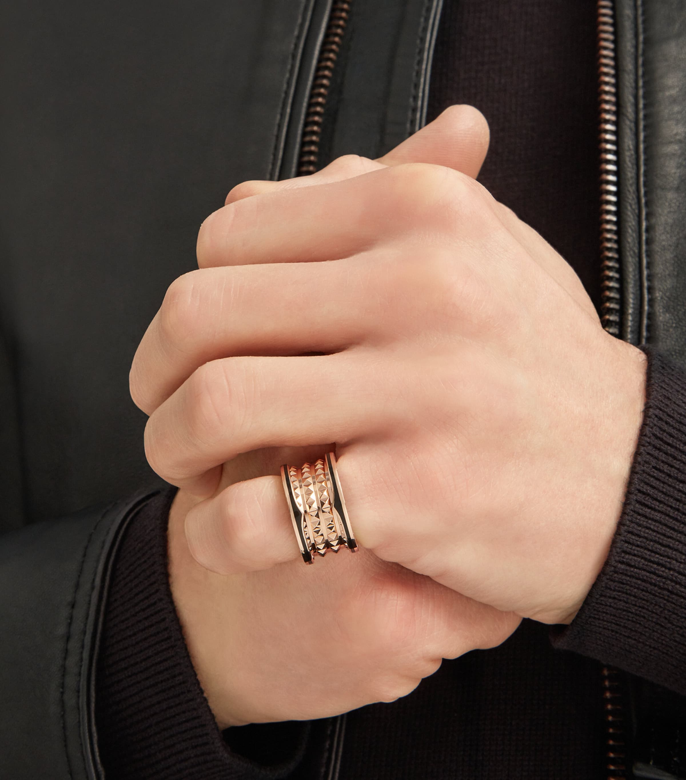 Bvlgari B.zero1 four-band ring rose gold black ceramic (British brand)