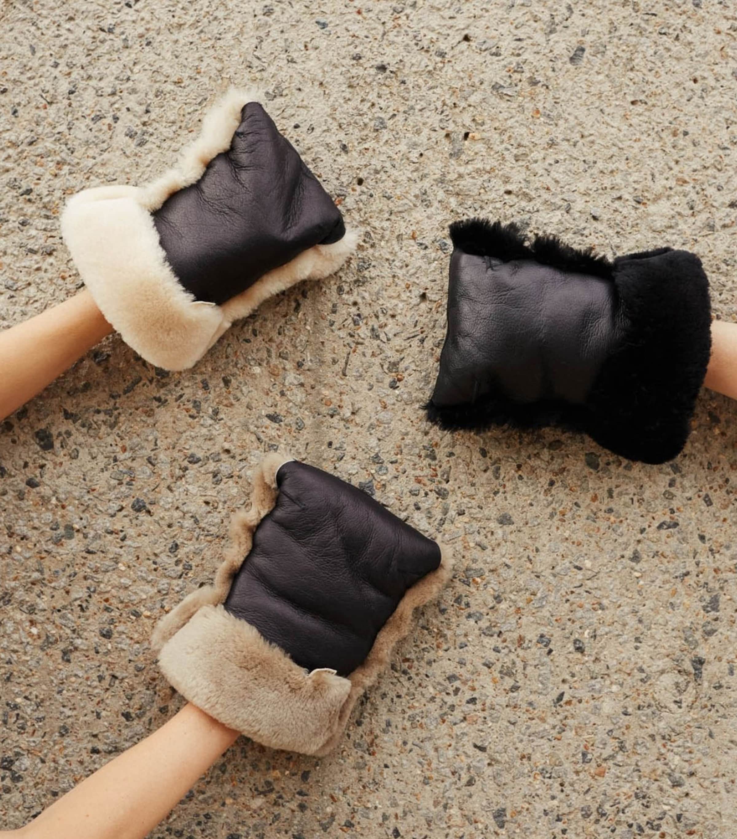 Binibamba sheepskin buggy mittens - British product