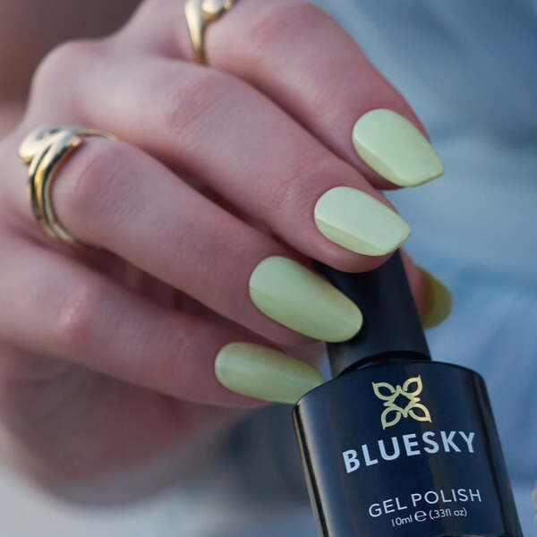 Bluesky Pistachio Veil gel polish 10ml - British product