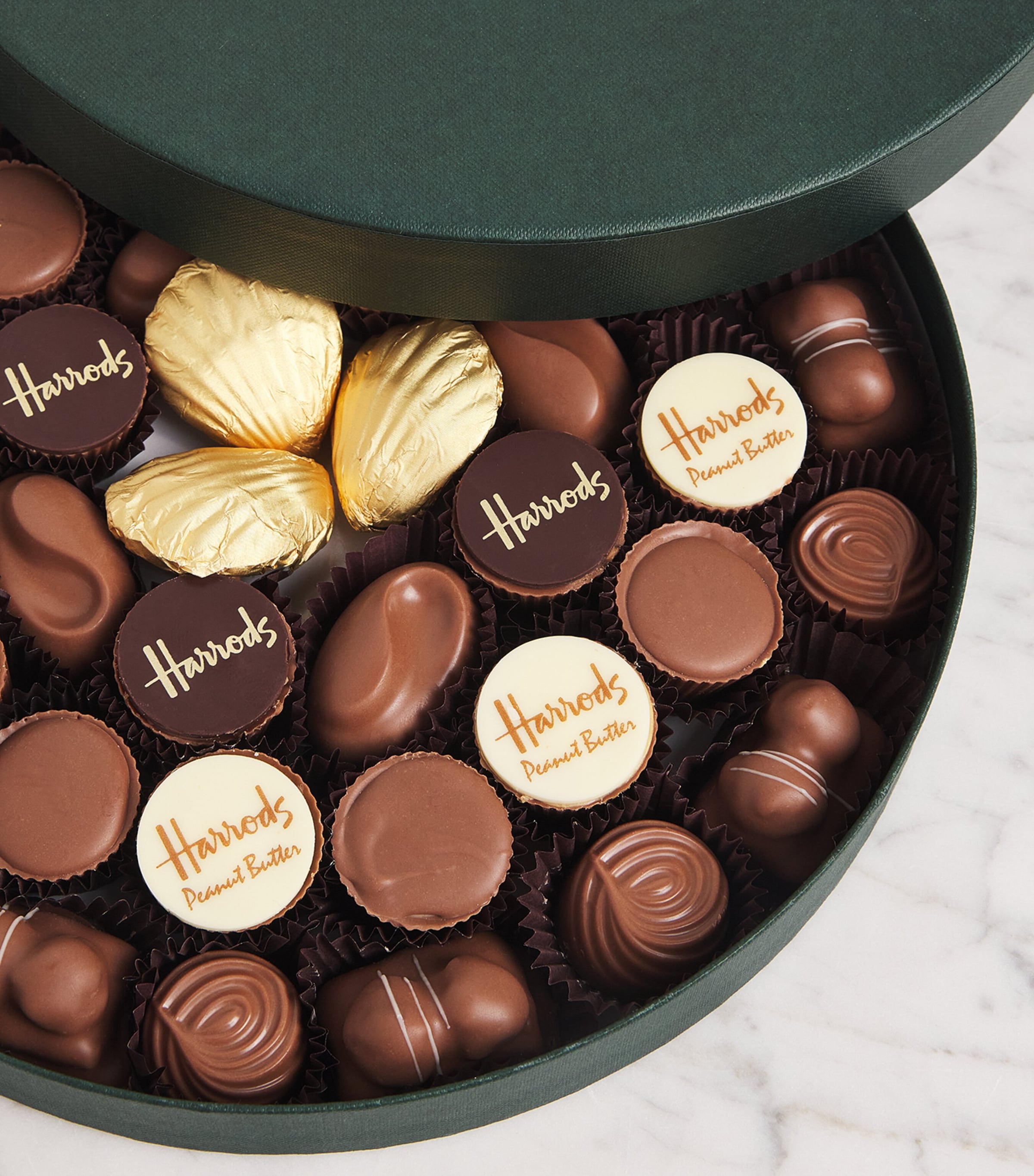 Harrods Belgian Favourites mini chocolate selection 650g, UK version