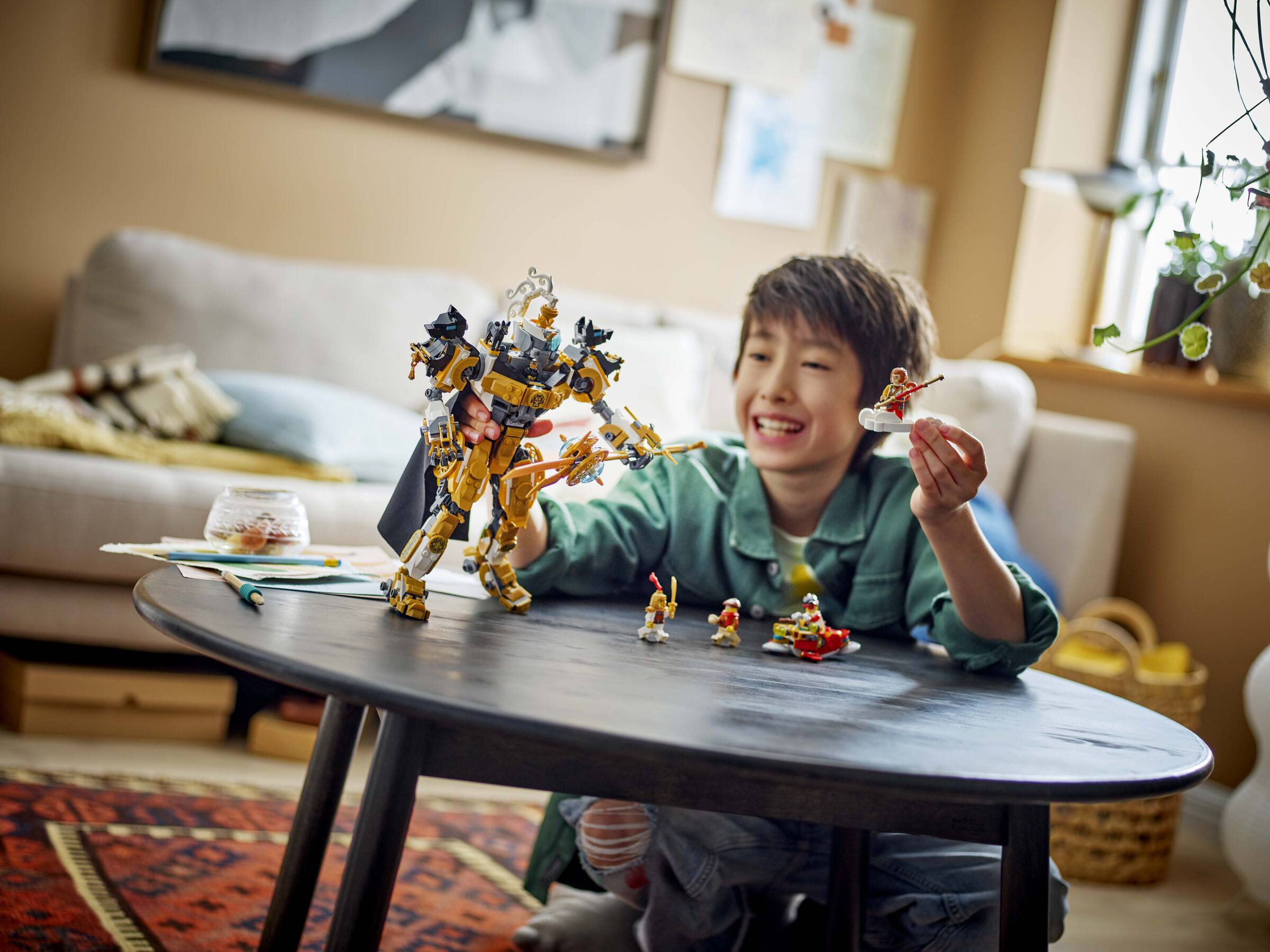 LEGO Monkie Kid Erlang's Celestial Mech Building Kit 806 pieces - British product