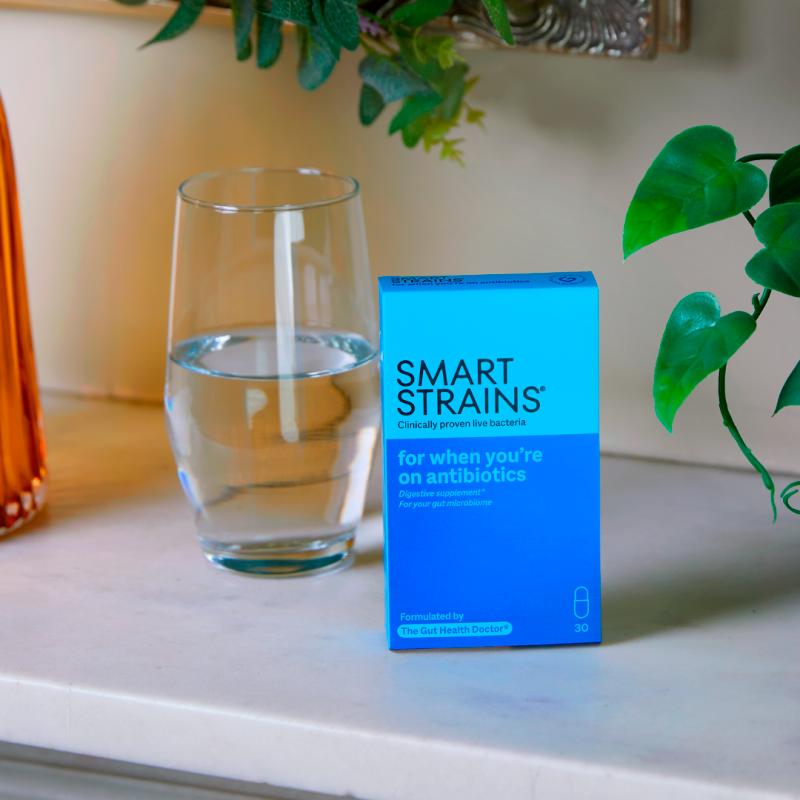 Smart Strains probiotic supplement for antibiotics and travel 20 capsules (British brand)