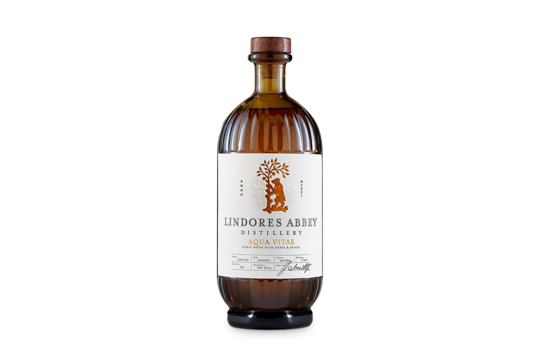 Lindores Abbey Aqua Vitae botanical spirit 70cl, (British brand)