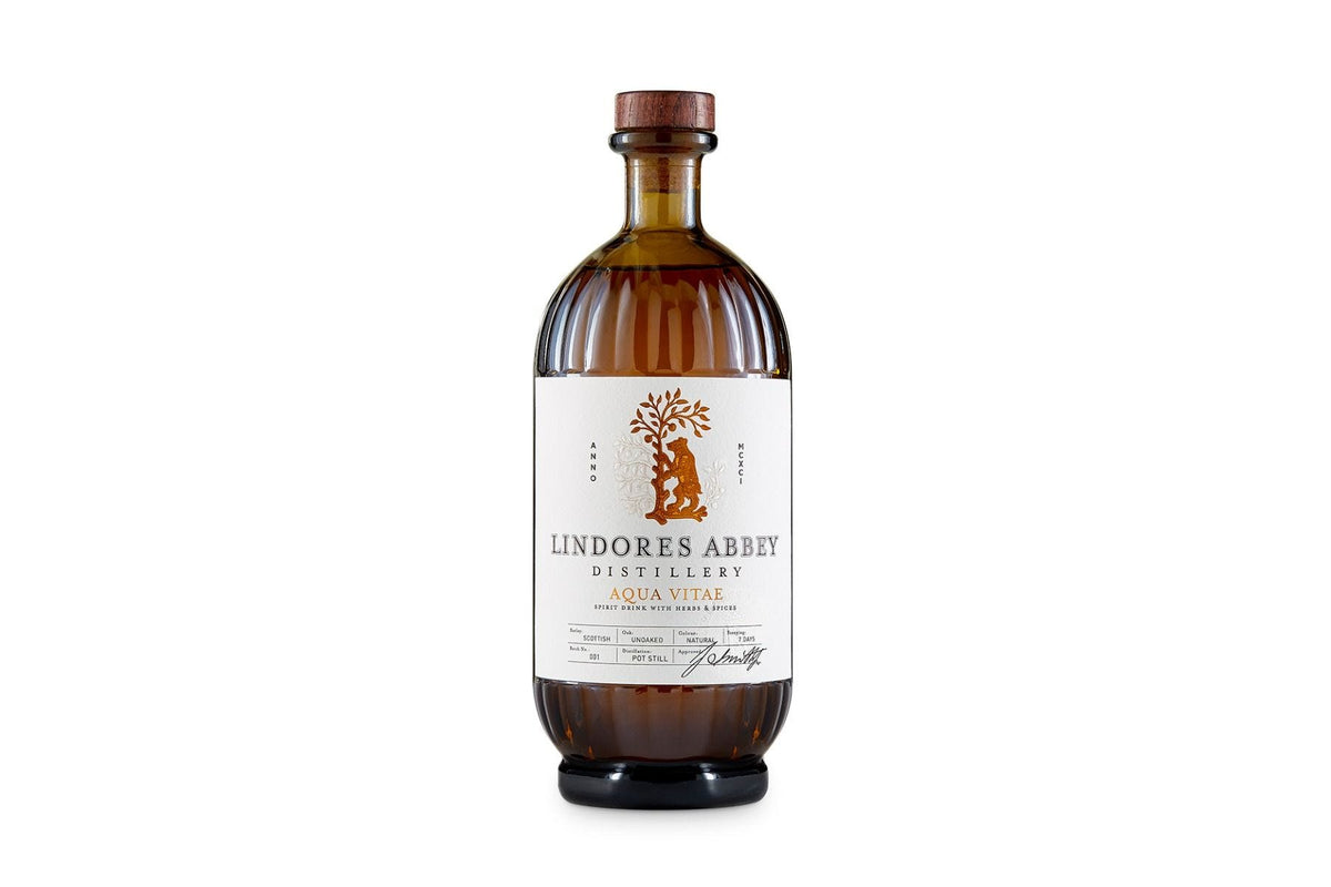 Lindores Abbey Aqua Vitae botanical spirit 70cl, (British brand)