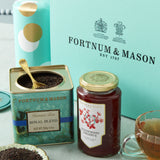 Teatime gift box with Royal Blend tea and biscuits, UK version