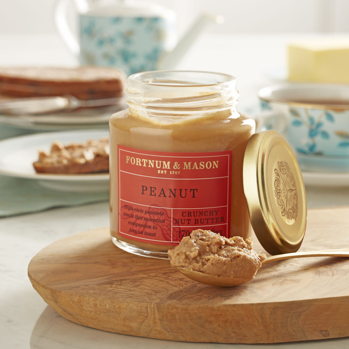 Crunchy small-batch vegan peanut butter 170g, UK version