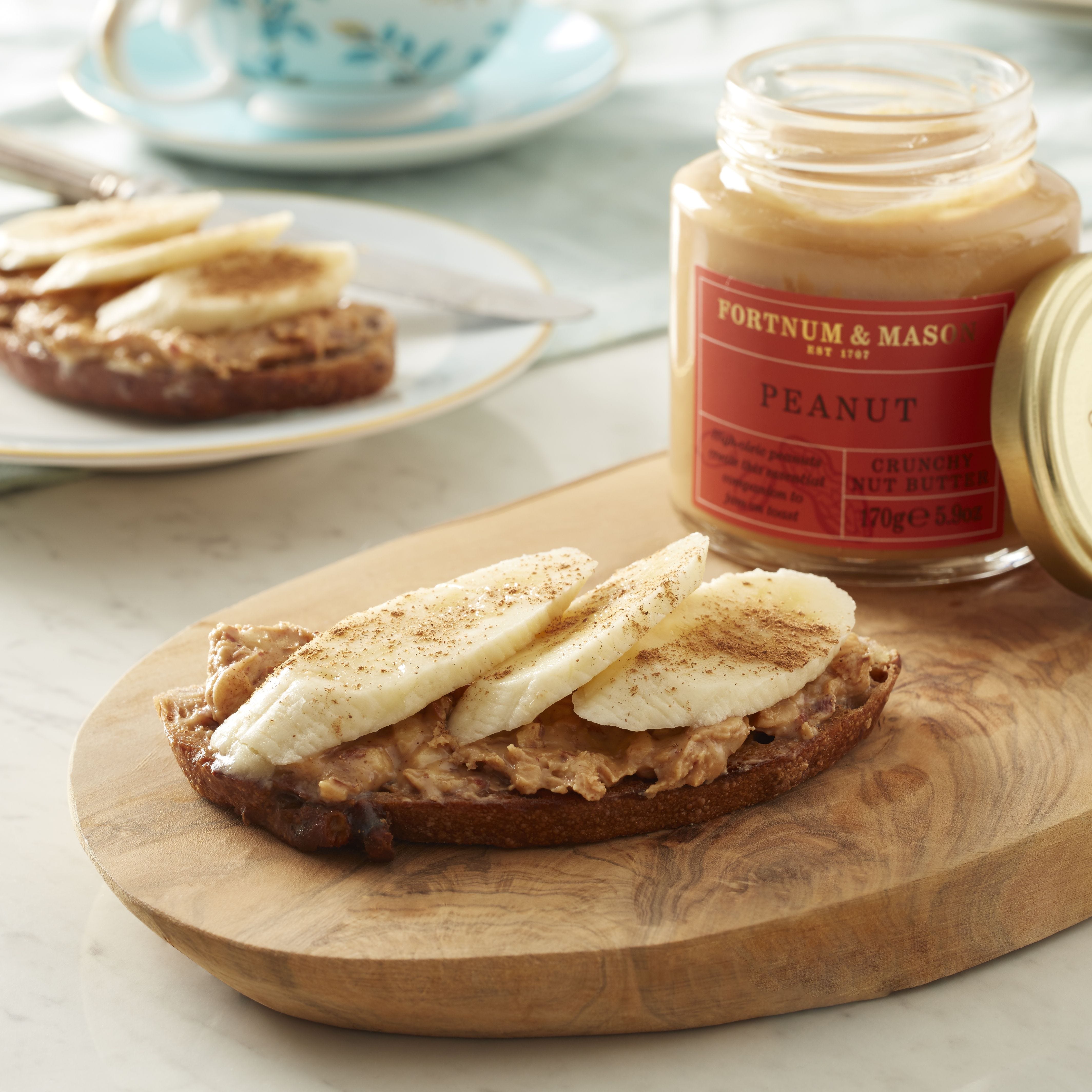 Crunchy small-batch vegan peanut butter 170g, UK version