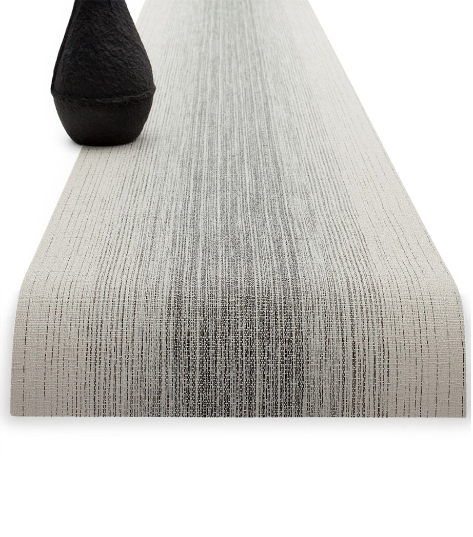 Chilewich Ombré table runner 36cm x 183cm, UK version